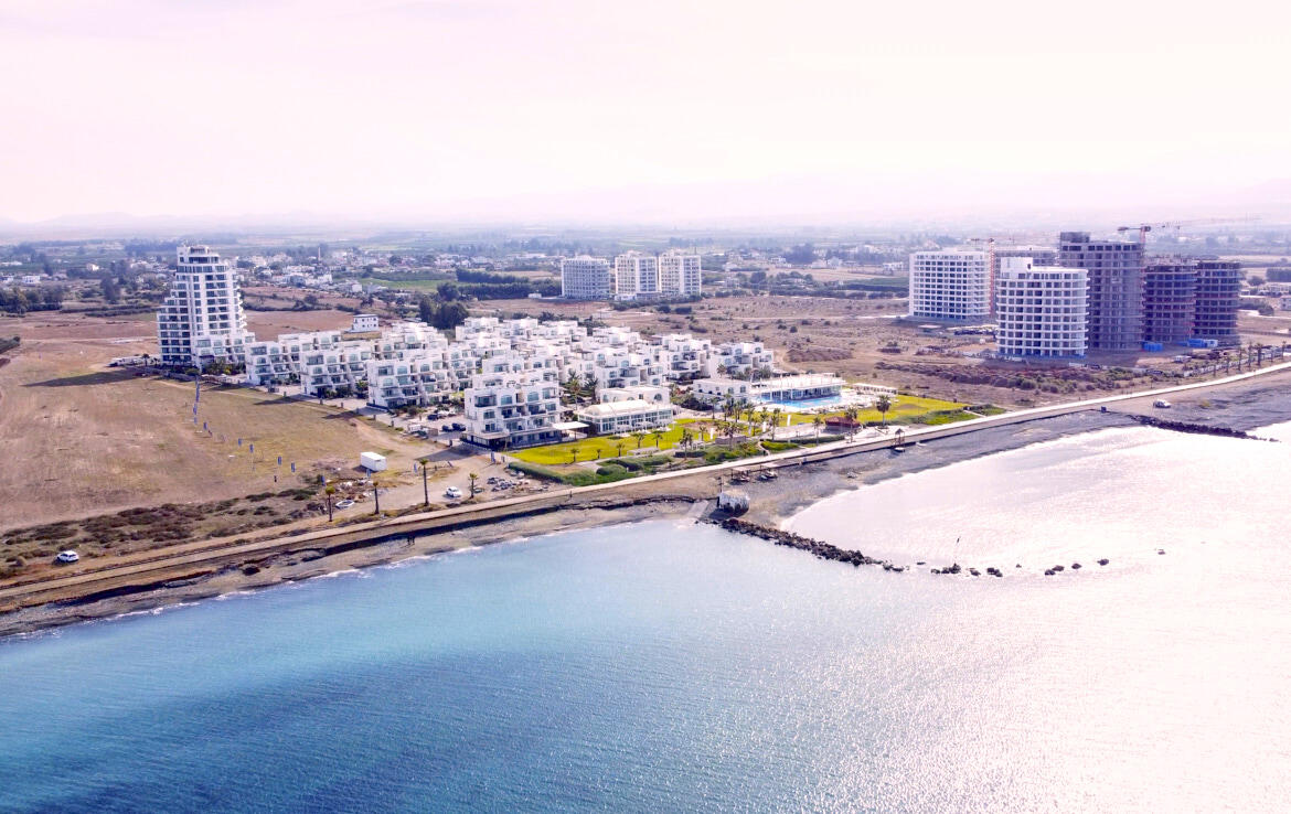 Апартаменты 3+1 в Aphrodite Beach Resort на берегу моря