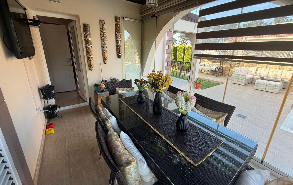 Невероятно красивое бунгало 3+2 в Каршияке