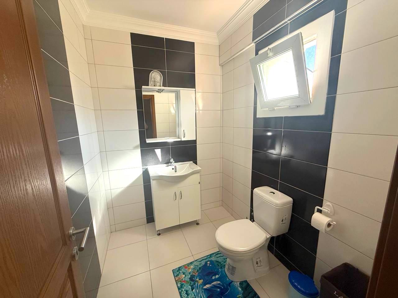 Аренда просторной виллы 4+1 в Алсанджаке