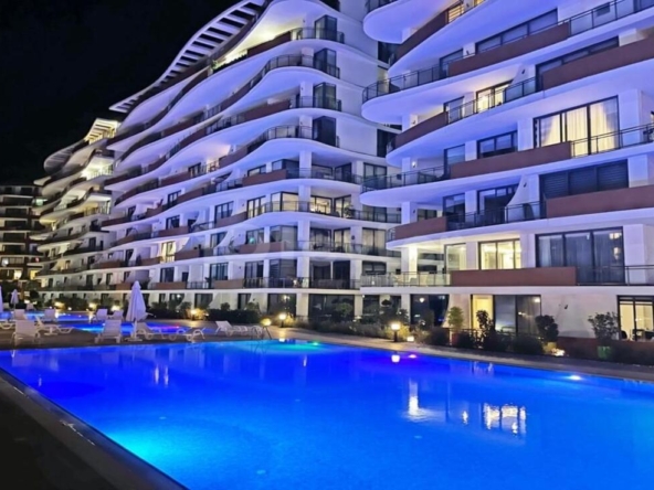 В аренду 2+1 в центре Гирне с мебелью